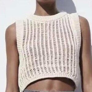 Zara Cream Open-Knit Cropped Sleeveless Top | Size M | Cut-Out Hem